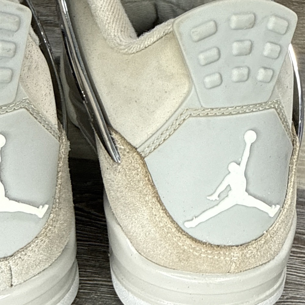 Jordan 4 Retro Frozen Moments Women's Sneakers Size 9.5 (Discoloration/Read) - Picture 13 of 16